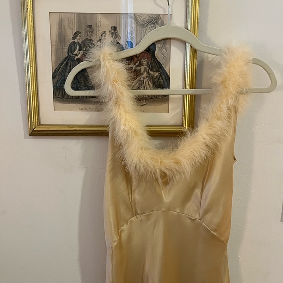 RARE Natori Vintage Champagne Slip Dress With Marabou Feather Trim - Picture 3 of 5